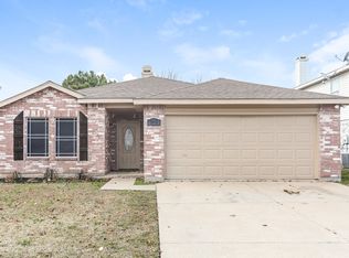 2931 Volturno Dr, Grand Prairie, TX 75052