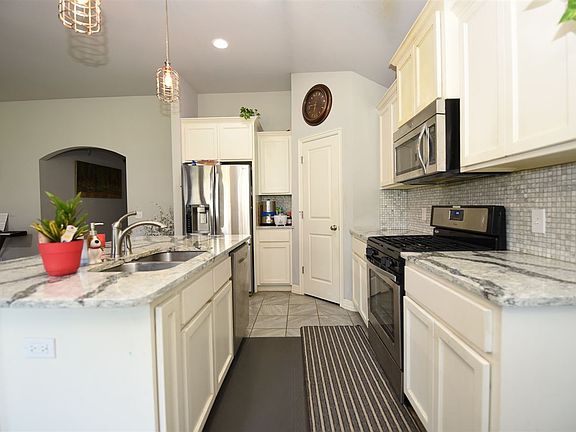 5th image of 4519 W Aggie Dr
