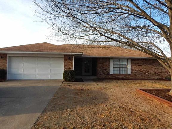 2nd image of 311 Beaumont Dr