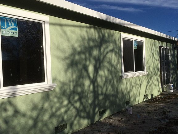 2nd image of 661 Sinclair Dr
