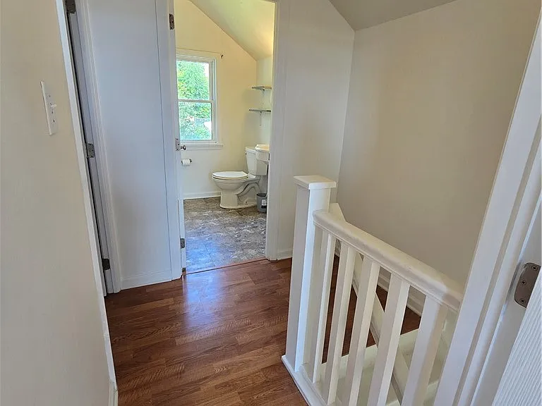 1602 Fallowfield Ave — Photo 31