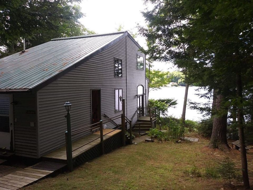 1st image of 41 Oak Pl