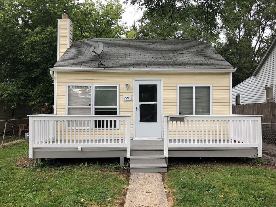 1st image of 220 W Columbia Ave