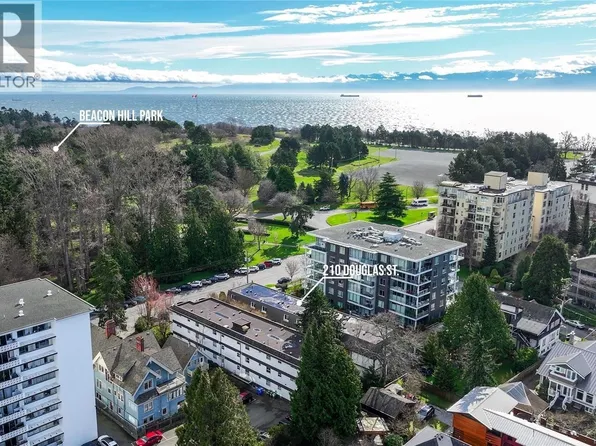 210 Douglas St #4, Victoria, BC V8V 2P2