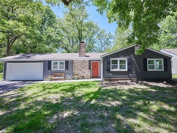 7204 Raytown Rd, Raytown, MO 64133