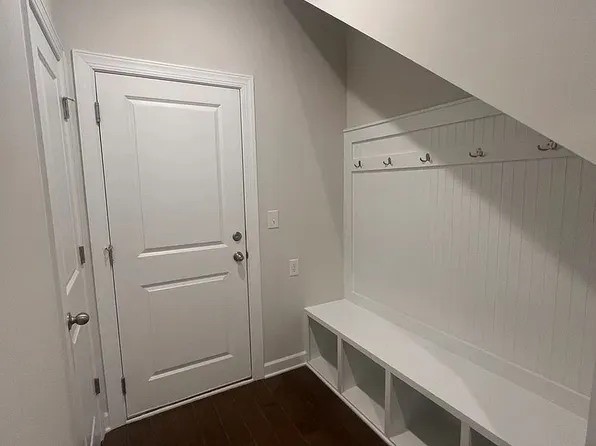 3714 Memorial Pkwy, Charlotte, NC 28217