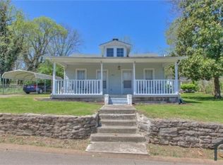 1010 Bridge St, Columbia, TN 38401