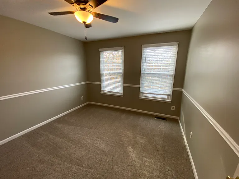 10523 Cedar Creek Dr — Photo 10