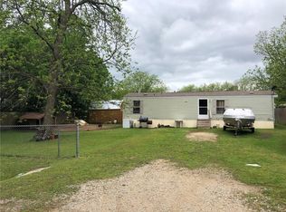 439 Choctaw Dr, Gordonville, TX 76245