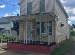 19 W Washington St, Nanticoke, PA 18634