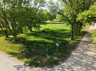 301 1st St, Pacific Junction, IA 51561