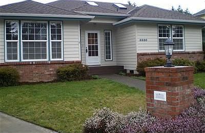2nd image of 3620 Montrose Ct SE