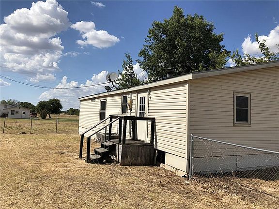 2nd image of 261 Joanne Dr