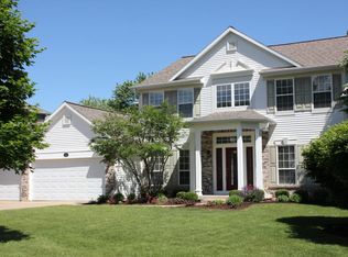 414 Haskins Ct SE, Ada, MI 49301