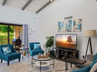 1150 E Palm Canyon Dr UNIT 11, Palm Springs, CA 92264