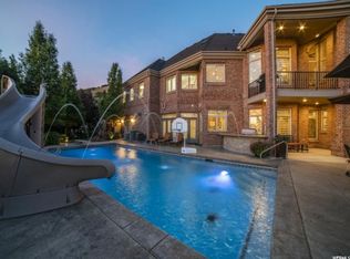 458 Hidden Lake Dr, Bountiful, UT 84010