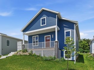 106 Lupine Ave, Poynette, WI 53955