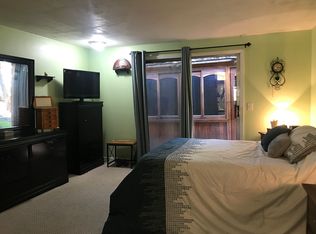 2655 Windsor Cir E, Eugene, OR 97405