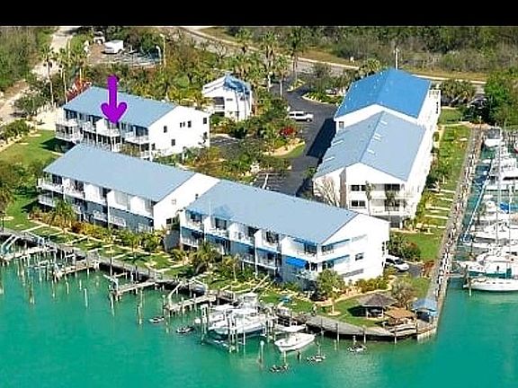 Bone Fish Yacht Club