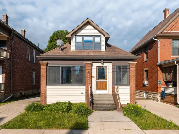 2930 Poplar St, Erie, PA 16508