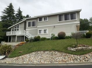 5520 Merritt Dr, Concord, CA 94521