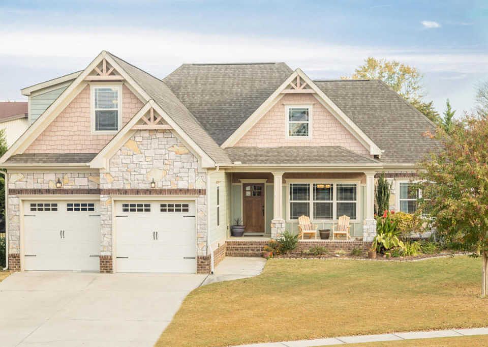 1st image of 8545 Seven Lakes Dr