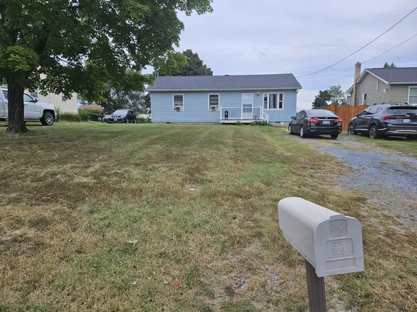2025 Senseny Rd, Winchester, VA 22602