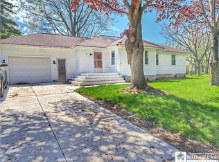 33 Wright Park Dr, Dunkirk, NY 14048