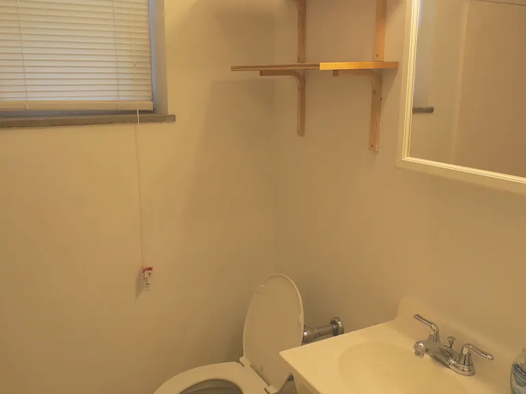 5712 Phillips Ave #B5 — Photo 24