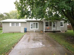 1016 N Elm St, Fairmount, IN 46928