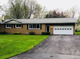 5350 Vista Ave, Williamsville, NY 14221