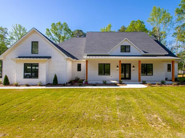 1087 Sungate Dr, Alexander, AR 72002