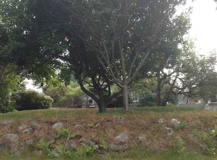 2539 NE 98th St, Seattle, WA 98115