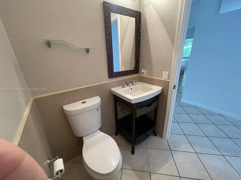 1137 Croton Ct — Photo 24