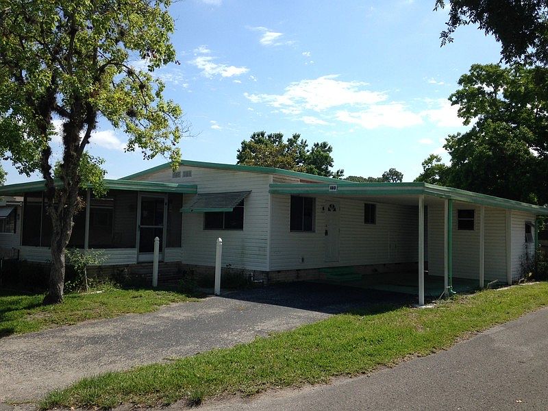 1st image of 160 Crossways Dr