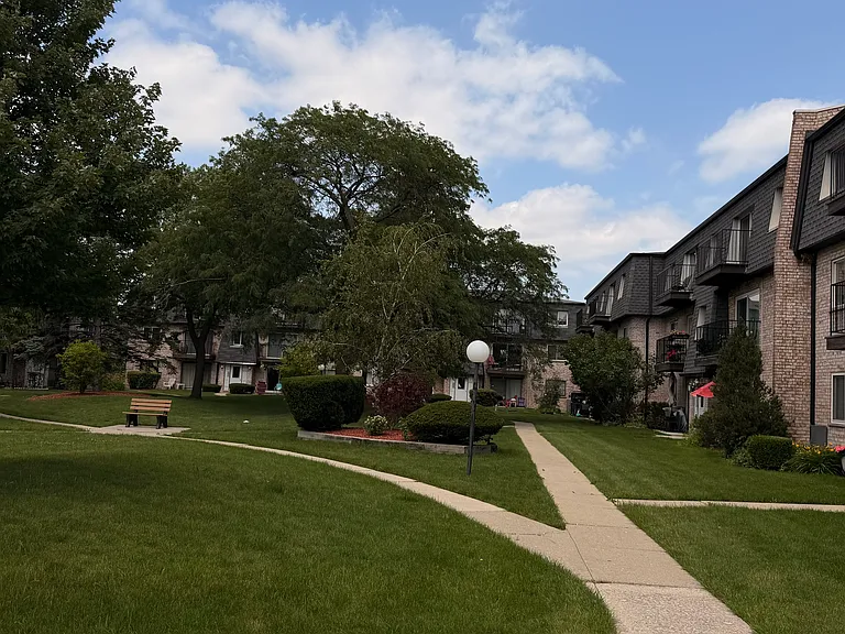 9448 Bay Colony Dr #3S — Photo 10