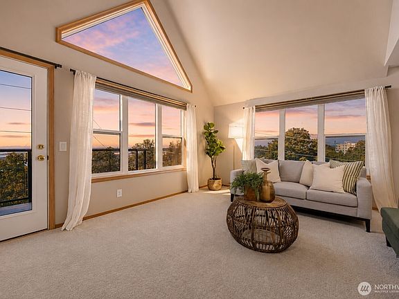 3rd image of 705 N State Street #405