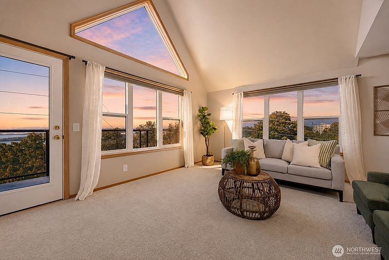 3rd image of 705 N State Street #405