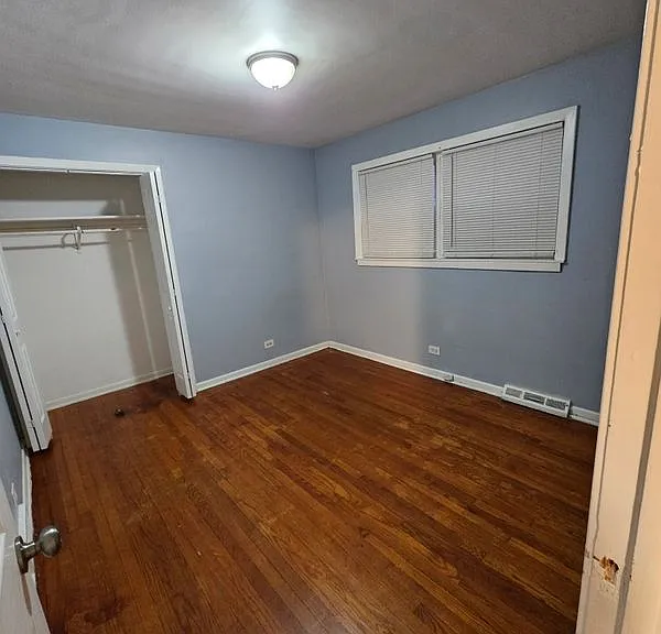 7814 S Essex Ave #1 — Photo 11