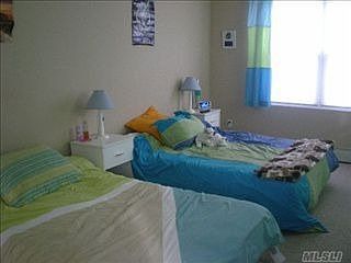 3rd image of 54 Beecher Ave