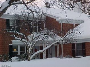 2239 Fairway Blvd #E, Hudson, OH 44236