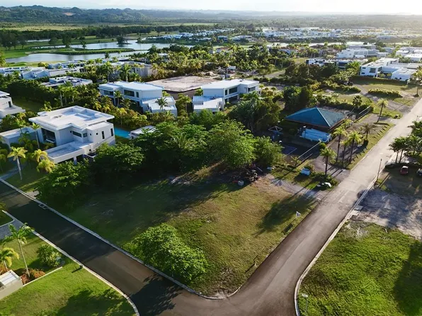 Dorado Country Ests Lot 44, Dorado, PR 00646