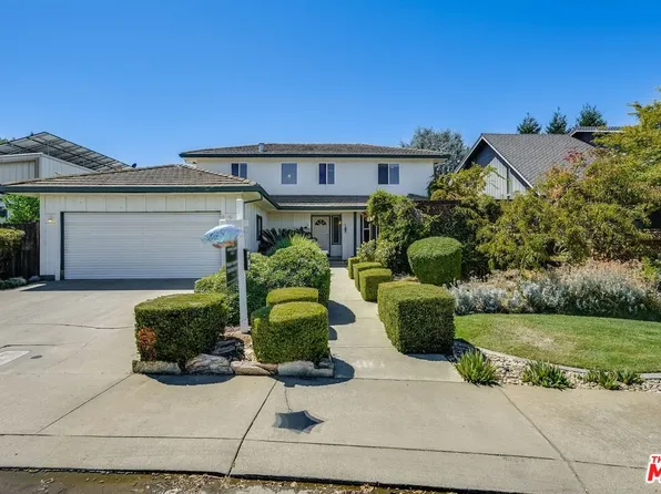 749 Atherton Dr, Lodi, CA 95242