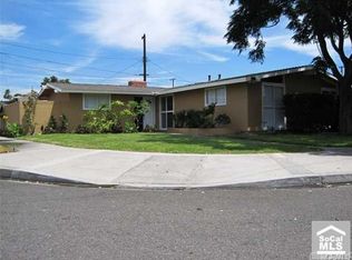 902 S Emerald St, Anaheim, CA 92804