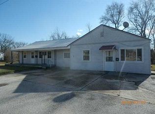 104 Ardsley Rd, Walbridge, OH 43465
