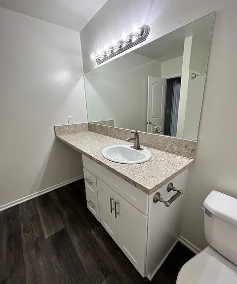 Candlewood Apartments — Photo 15