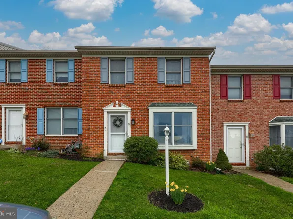 54 Hunters Run Ct, Red Lion, PA 17356