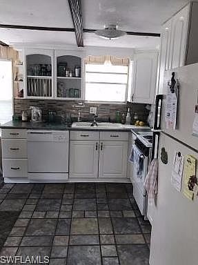 2nd image of 27745 Riverside Dr