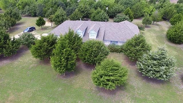 1st image of 115 Judah Cir