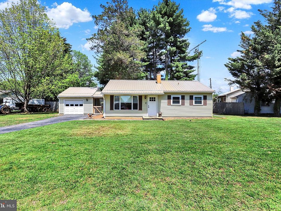 1st image of 1 Lincoln Dr